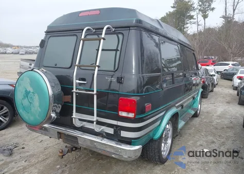 1992 Chevrolet G20 from USA, damaged, VIN 2GBEG25K7N4124157